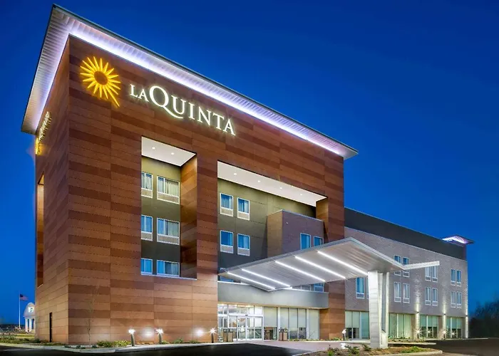 La Quinta Inn & Suites By Wyndham Louisville Ne - Old Henry Rd