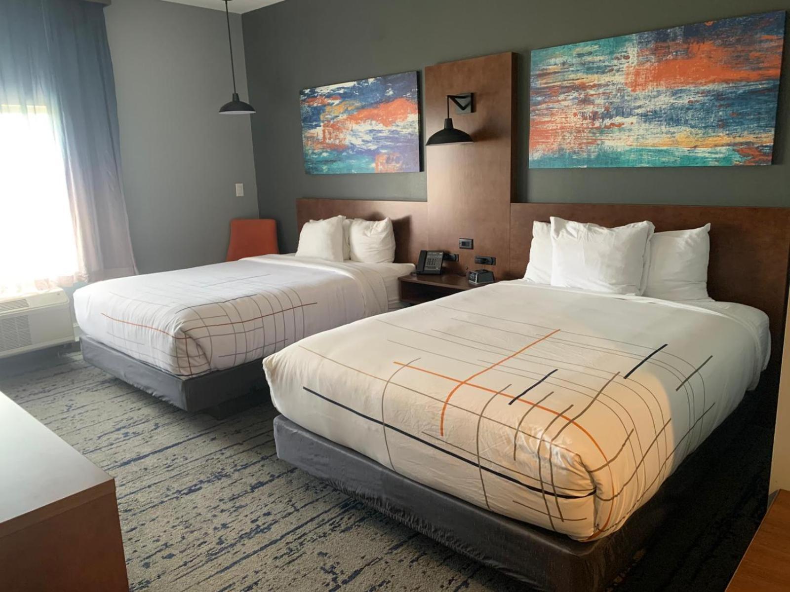 Hotel La Quinta & By Wyndham Ne - Old Henry Rd 2*